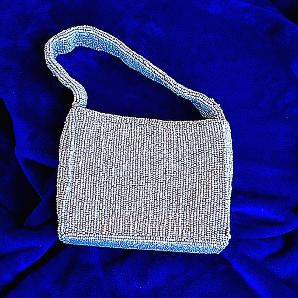Pierre urbach beaded purse with handle
